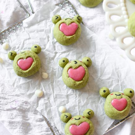 Matcha Frog Thumbprint Cookies with Strawberry Ganache