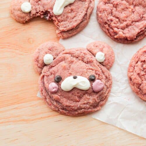 Cute strawberry sugar cookies decorated as bears.