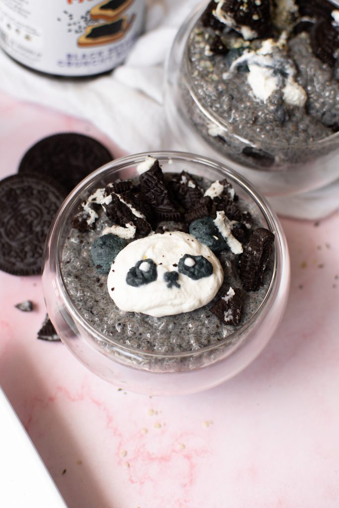 Black sesame oreo chia pudding with a panda on top