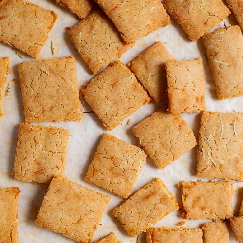 Baked cheesy sourdough crackers.