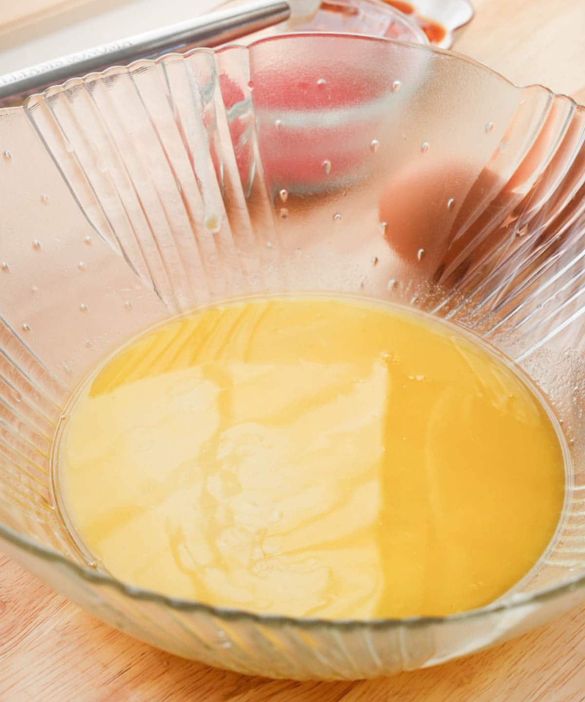 Melted butter and white chocolate mixture.