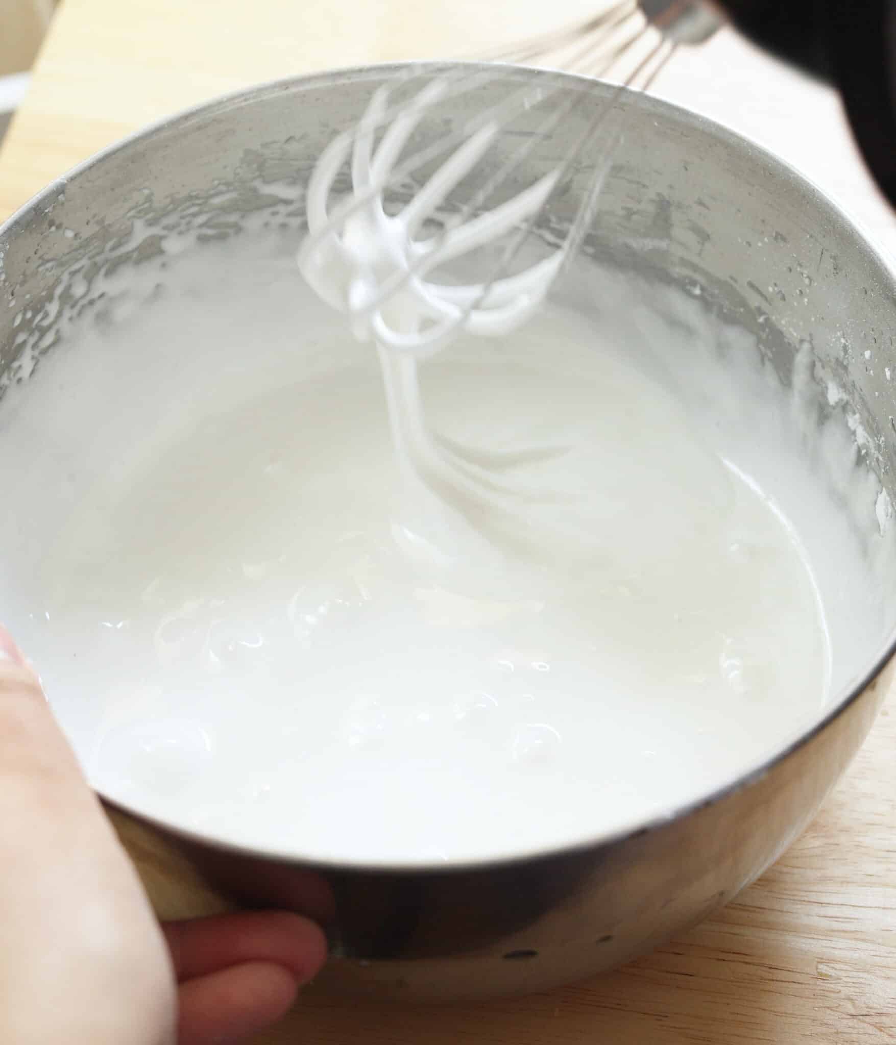 Royal icing ready to be dyed.