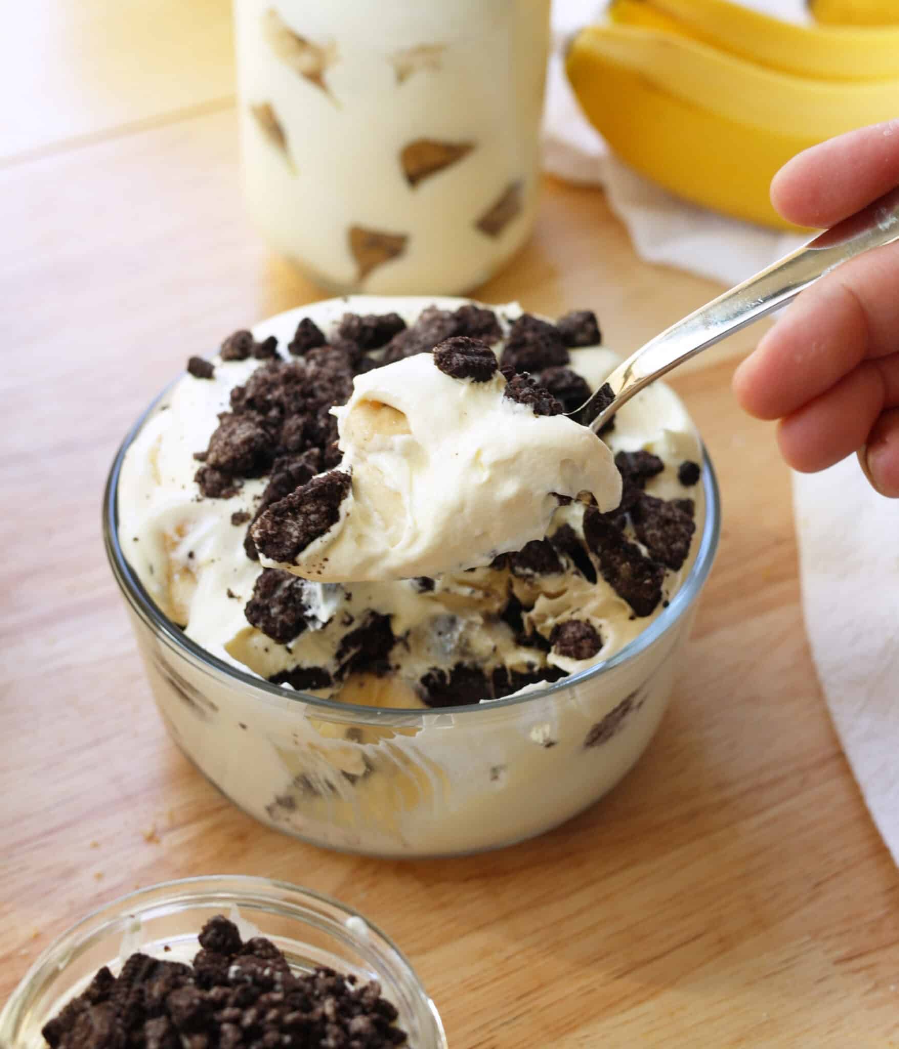 Spoonful of homemade Oreo banana pudding.