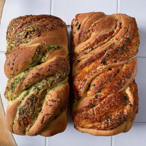Pesto + Parmesan, Cheddar + Garlic + Herbs